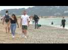 France begins reopening south-coast beaches on first post-lockdown weekend