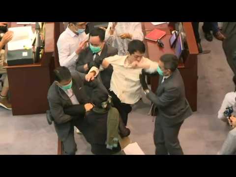 Anthem bill sparks new clashes in Hong Kong legislature