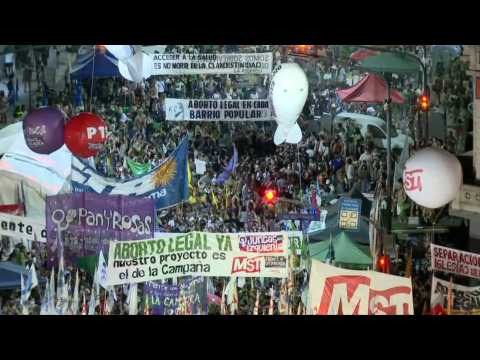 Argentina: Activists gather as Senate to vote on landmark abortion bill