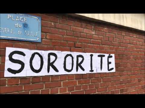 Béthune : des messages collés sur les murs suite au féminicide