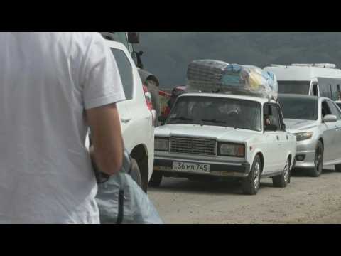 Cars stream into Armenia as thousands flee Nagorno-Karabakh