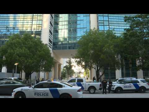 Scene outside Florida Court ahead of Trump's arraignment