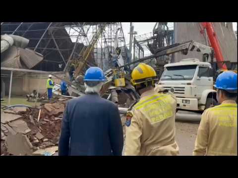 Brazil: Parana state vice governor visits site of silo explosion