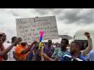 Thousands of coup supporters gathered near French base in Niger