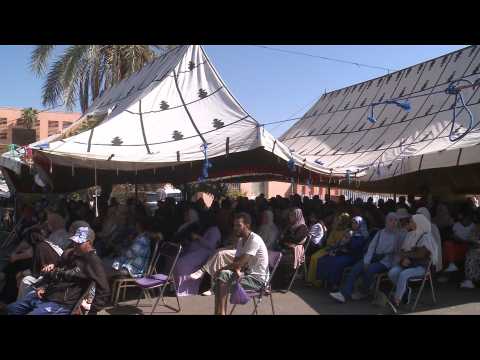 People in Marrakesh queue to give blood for quake victims