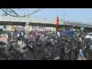 Senegal: police and crowds of supporters line Sonko's route to court