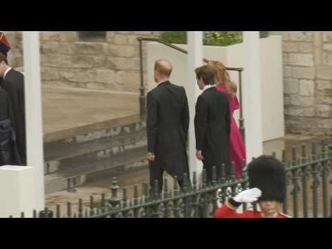 Prince Harry and Princesses Eugenie and Beatrice arrive at Westminster Abbey