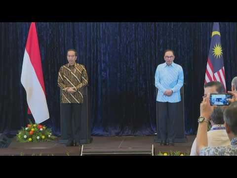 Indonesia's Joko Widodo meets with Malaysian PM Anwar Ibrahim