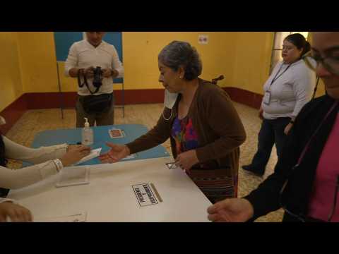 Polls open in Guatemala runoff