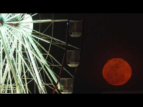 Super Blue Moon rises above Australia's Darwin