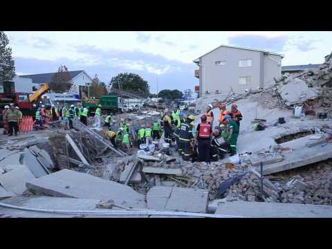 Rescuers search for survivors after deadly S.Africa building collapse