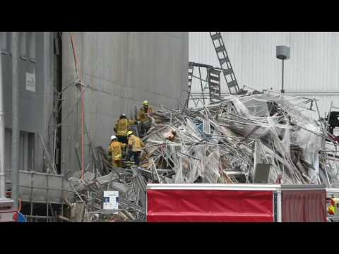Emergency services at the scene of deadly Lausanne scaffolding collapse