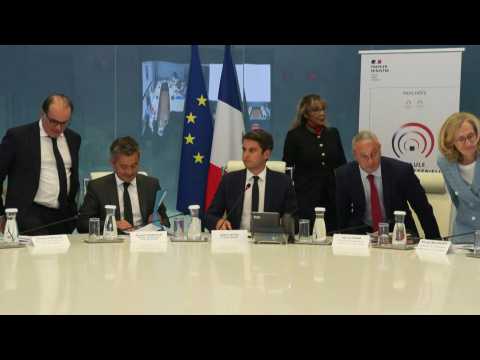 French prime minister convenes crisis meeting after New Caledonia riots