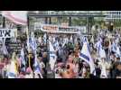 Israelis in Tel Aviv rally against the government