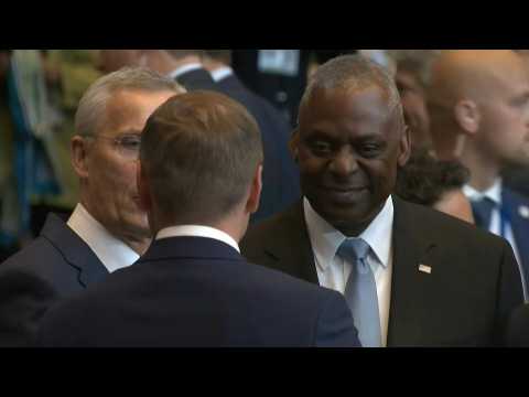 NATO defence ministers meet to discuss Ukraine military aid